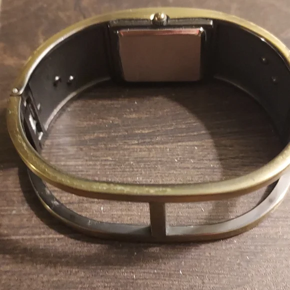 Bracelet Watch - Picture 9 of 9